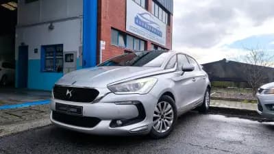 Vendo Citroën DS5 2016 - 11500 EUR, 190000 km - AUTO.MOTO.pt