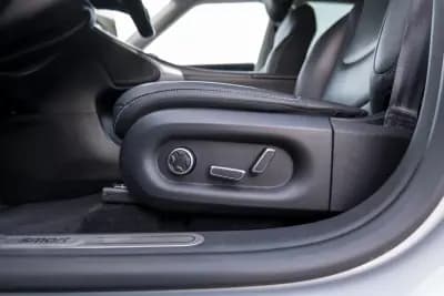 Vendo Smart 1 2023 - 28900 EUR, 25000 km - AUTO.MOTO.pt