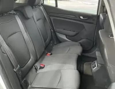 Vendo Renault Mégane 2019 - 12900 EUR, 188940 km - AUTO.MOTO.pt