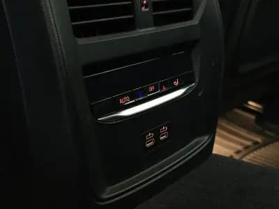 Sell BMW 330 2021 - 35000 EUR, 85000 km - AUTO.MOTO.pt