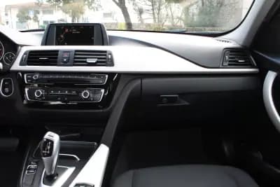 Sell BMW 318 2016 - 16900 EUR, 157000 km - AUTO.MOTO.pt