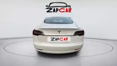 Vendo Tesla Model 3 2020 - 24990 EUR, 52675 km - AUTO.MOTO.pt