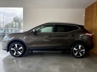 Sell Nissan Qashqai 2015 - 14500 EUR, 171000 km - AUTO.MOTO.pt