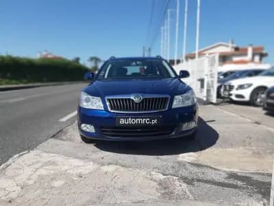 Sell Skoda Octavia Break 2010 - 5900 EUR, 183792 km - AUTO.MOTO.pt