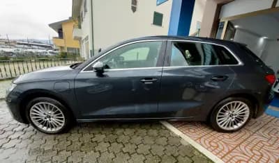 Vendo Audi A3 Sportback 2021 - 23950 EUR, 89000 km - AUTO.MOTO.pt