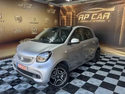 Vendo Smart ForFour 2015 - 9490 EUR, 152000 km - AUTO.MOTO.pt