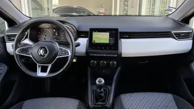 Vendo Renault Clio 2023 - 14499 EUR, 111021 km - AUTO.MOTO.pt