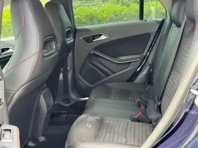 Vendo Mercedes-Benz CLA 180 2017 - 19999 EUR, 160000 km - AUTO.MOTO.pt