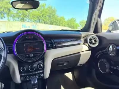 Sell MINI 2015 - 18900 EUR, 132000 km - AUTO.MOTO.pt