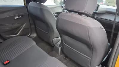 Vendo Peugeot 208 2022 - 16990 EUR, 48000 km - AUTO.MOTO.pt