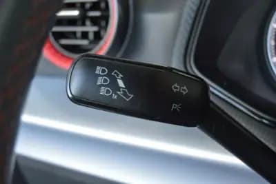 Vendo SEAT Arona 2021 - 17900 EUR, 54000 km - AUTO.MOTO.pt