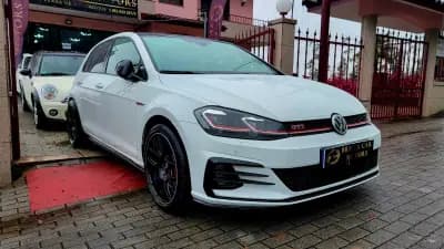 Vendo Volkswagen Golf 2017 - 22990 EUR, 113000 km - AUTO.MOTO.pt