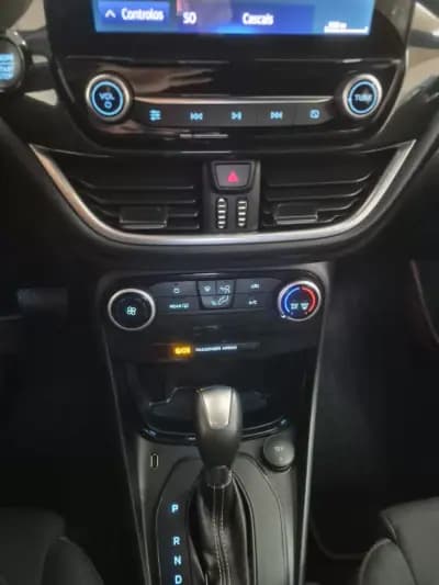 Vendo Ford Puma 2024 - 21000 EUR, 39263 km - AUTO.MOTO.pt