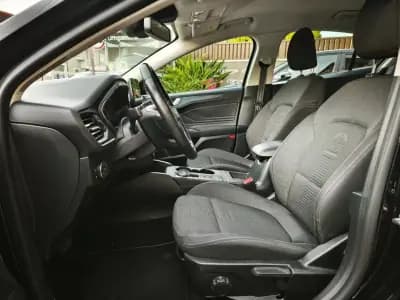 Vendo Ford Focus 2020 - 19900 EUR, 120000 km - AUTO.MOTO.pt