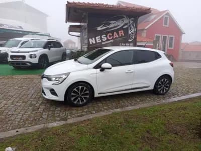 Sell Renault Clio 2021 - 15990 EUR, 96189 km - AUTO.MOTO.pt