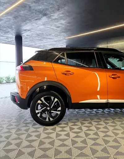 Vendo Peugeot 2008 2021 - 19750 EUR, 134592 km - AUTO.MOTO.pt