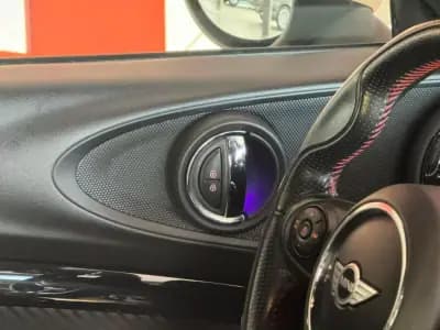 Vendo MINI Clubman 2017 - 18500 EUR, 116356 km - AUTO.MOTO.pt