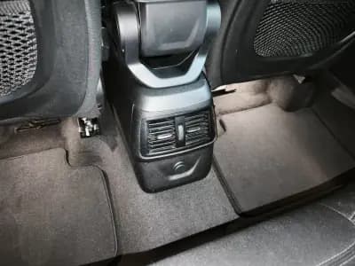 Sell BMW 218 Active Tourer 2014 - 15990 EUR, 215870 km - AUTO.MOTO.pt