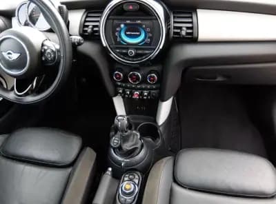 Vendo MINI 2016 - 15750 EUR, 148000 km - AUTO.MOTO.pt