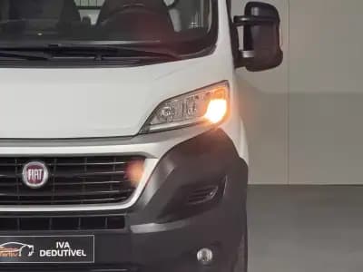Vendo Fiat Ducato 2019 - 23990 EUR, 81877 km - AUTO.MOTO.pt