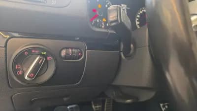 Vendo Volkswagen Scirocco 2010 - 10900 EUR, 289436 km - AUTO.MOTO.pt