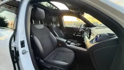 Sell Mercedes-Benz EQB 2022 - 35990 EUR, 92000 km - AUTO.MOTO.pt