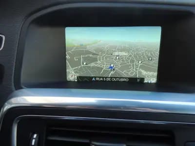 Vendo Volvo V60 2015 - 14950 EUR, 200200 km - AUTO.MOTO.pt