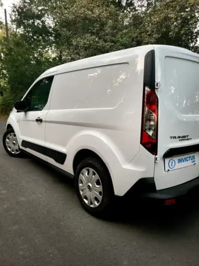 Sell Ford Transit Connect 2019 - 11990 EUR, 179000 km - AUTO.MOTO.pt