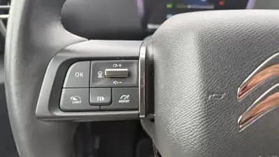 Sell Citroën e-C4 2022 - 21980 EUR, 44200 km - AUTO.MOTO.pt