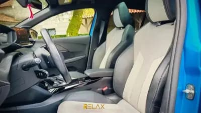 Vendo Peugeot e-208 2020 - 16000 EUR, 68000 km - AUTO.MOTO.pt