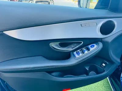 Vendo Mercedes-Benz C 220 2019 - 32000 EUR, 160000 km - AUTO.MOTO.pt