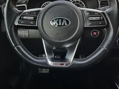 Vendo Kia ProCeed 2022 - 19450 EUR, 76000 km - AUTO.MOTO.pt