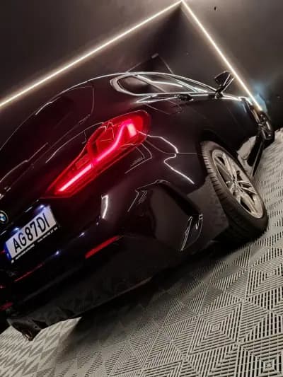 Vendo BMW 118 2021 - 22750 EUR, 111912 km - AUTO.MOTO.pt