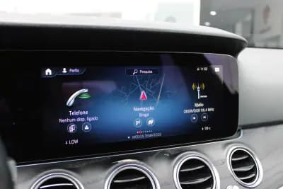 Vendo Mercedes-Benz E 220 2021 - 36900 EUR, 78024 km - AUTO.MOTO.pt