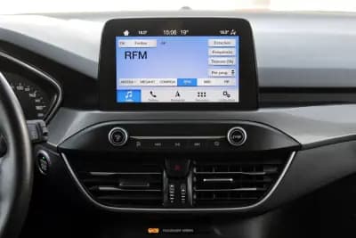 Sell Ford Focus SW 2018 - 15900 EUR, 83000 km - AUTO.MOTO.pt