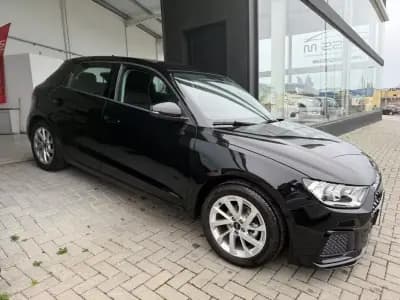Vendo Audi A1 Sportback 2025 - 26750 EUR, 956 km - AUTO.MOTO.pt