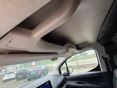 Vendo Citroën Berlingo 2022 - 15250 EUR, 101600 km - AUTO.MOTO.pt