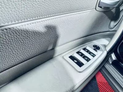 Sell BMW 120 2009 - 15990 EUR, 211597 km - AUTO.MOTO.pt