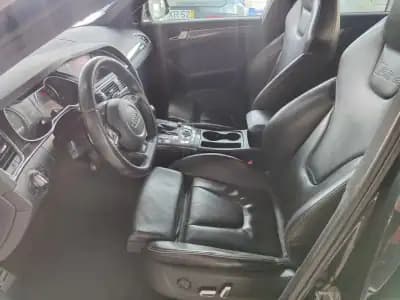 Vendo Audi RS4 Avant 2013 - 45900 EUR, 113000 km - AUTO.MOTO.pt