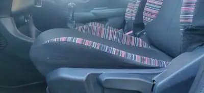 Sell Citroën C1 2017 - 8450 EUR, 117000 km - AUTO.MOTO.pt