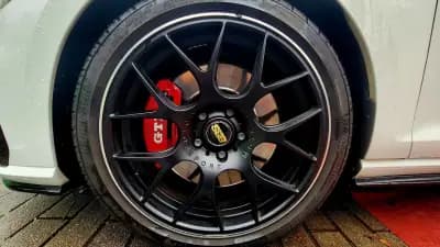 Vendo Volkswagen Golf 2017 - 22990 EUR, 113000 km - AUTO.MOTO.pt