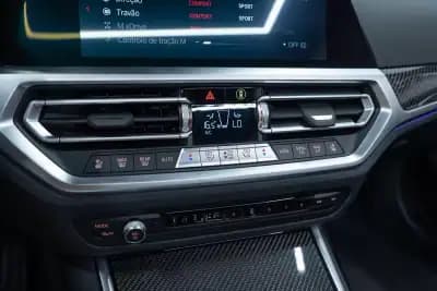 Vendo BMW M4 2021 - 84950 EUR, 54000 km - AUTO.MOTO.pt