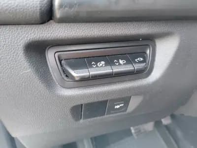 Vendo Renault Zoe 2020 - 12950 EUR, 110000 km - AUTO.MOTO.pt