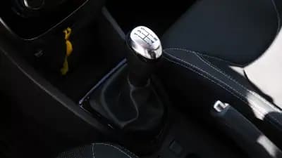 Vendo Renault Clio 2018 - 12000 EUR, 78100 km - AUTO.MOTO.pt