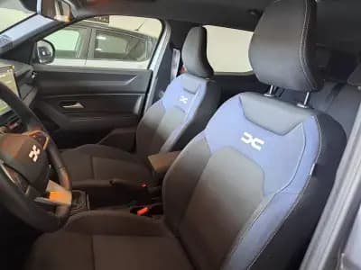 Sell Dacia Duster 2025 - 23500 EUR, 8614 km - AUTO.MOTO.pt