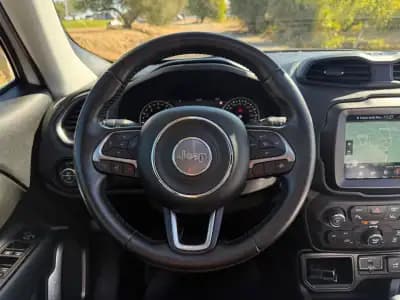 Sell Jeep Renegade 2019 - 15995 EUR, 105000 km - AUTO.MOTO.pt