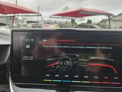 Sell Peugeot 2008 2021 - 19500 EUR, 61150 km - AUTO.MOTO.pt