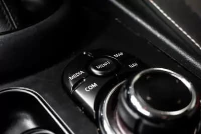 Vendo MINI Clubman 2021 - 18990 EUR, 114563 km - AUTO.MOTO.pt