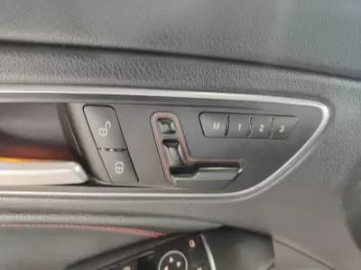 Sell Mercedes-Benz CLA 45 AMG 2014 - 32990 EUR, 130000 km - AUTO.MOTO.pt