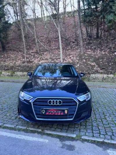 Sell Audi A3 2018 - 19500 EUR, 114450 km - AUTO.MOTO.pt